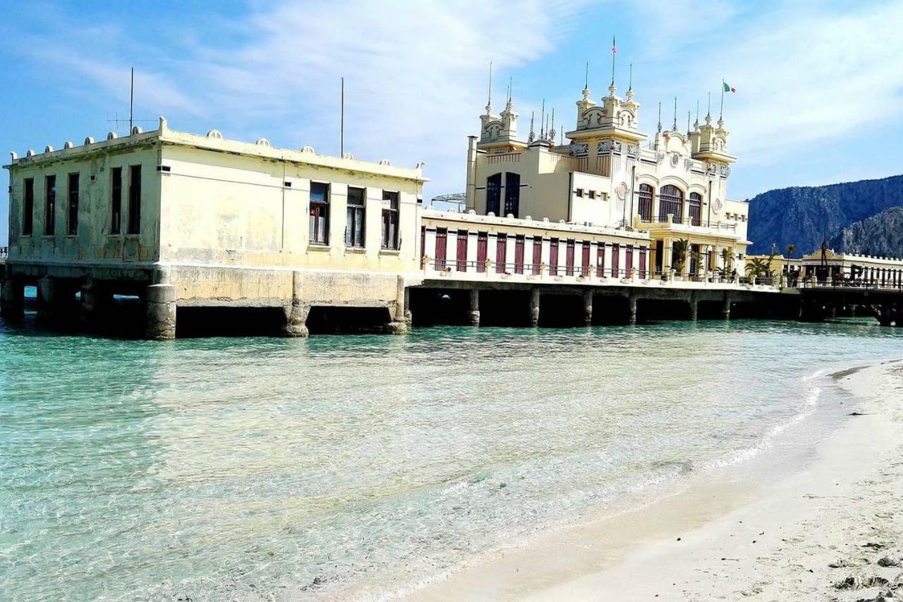 Casa Vacanze Nadi Palermo Exterior foto